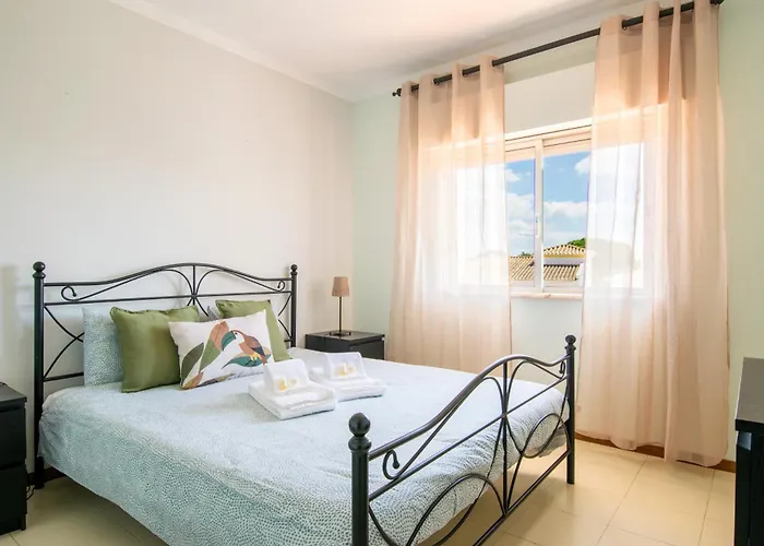 Beguest Portimao Garden *